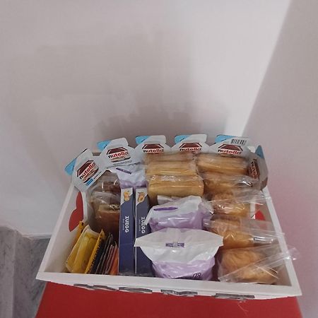 Casa Vacanza Annamaria Naples Luaran gambar